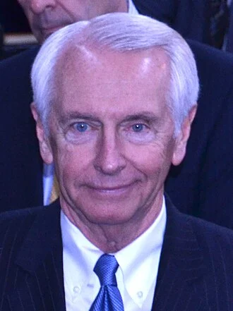 Steve Beshear height profile photo