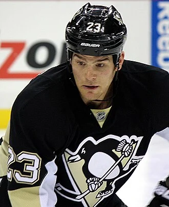 Steve Downie height profile photo