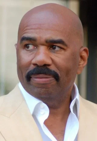 Steve Harvey height profile photo