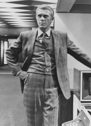Steve McQueen height profile photo