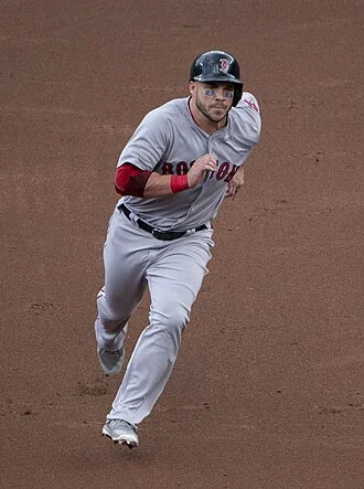 Steve Pearce (baseball) height profile photo