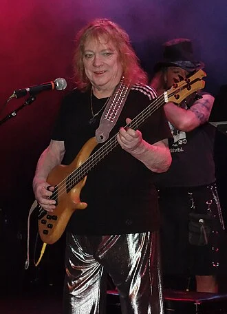 Steve Priest height profile photo