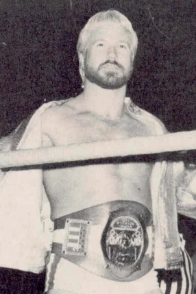 Steve Regal height profile photo