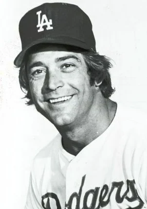 Steve Yeager height profile photo