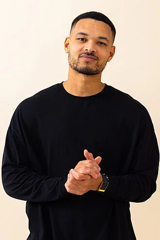 Steven Bartlett (businessman) height profile photo