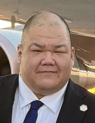 Steven Cheung height profile photo