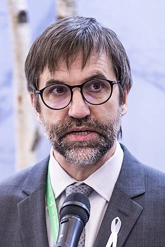 Steven Guilbeault height profile photo