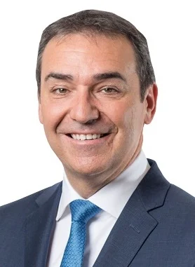 Steven Marshall height profile photo