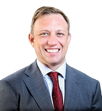 Steven Miles height profile photo