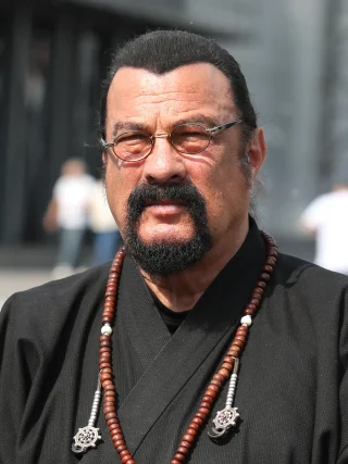 Steven Seagal height profile photo