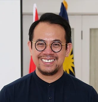 Steven Sim Chee Keong height profile photo