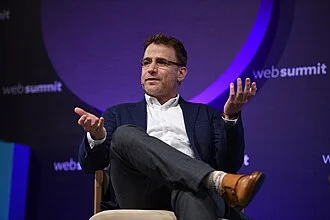 Stewart Butterfield height profile photo