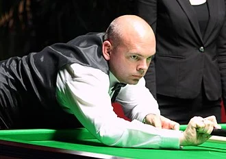 Stuart Bingham height profile photo