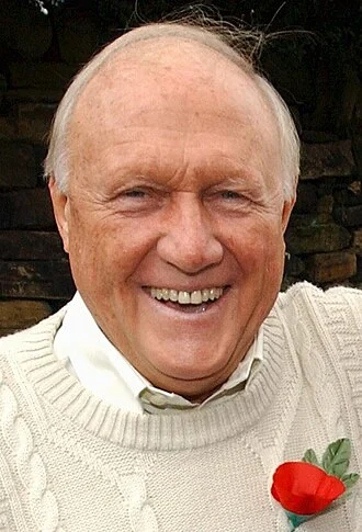 Stuart Hall (presenter) height profile photo