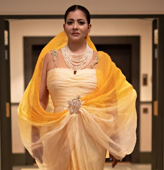 Sudha Reddy height profile photo