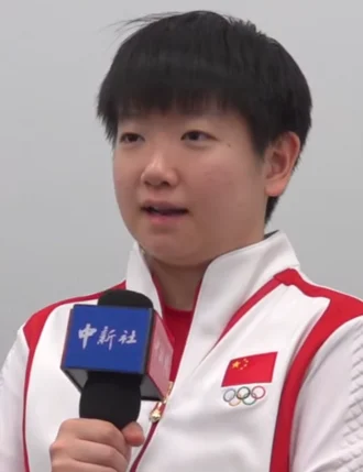 Sun Yingsha height profile photo