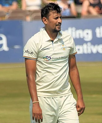 Suranga Lakmal height profile photo