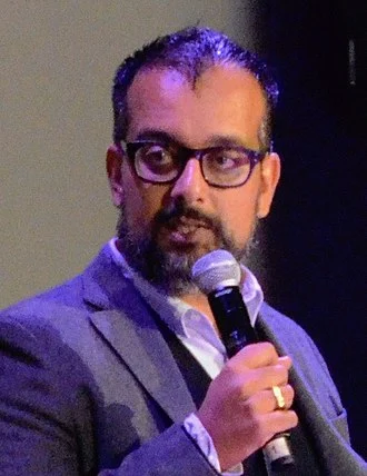 Suroosh Alvi height profile photo