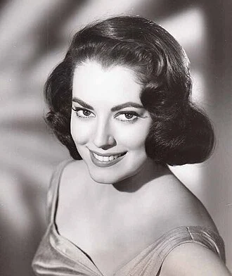 Susan Kohner height profile photo