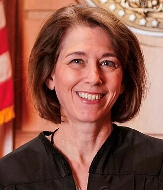 Susan M. Crawford height profile photo