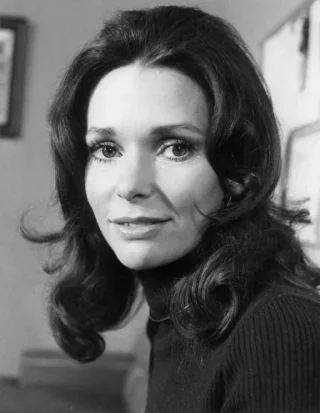 Susan Strasberg height profile photo