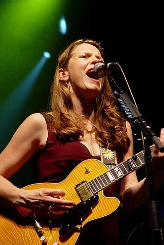 Susan Tedeschi height profile photo