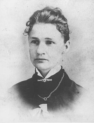 Susanna M. Salter height profile photo