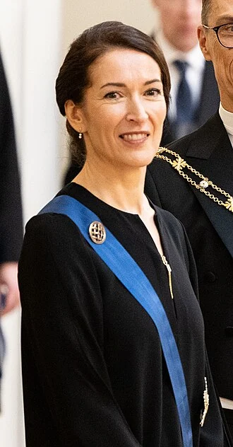 Suzanne Innes-Stubb height profile photo