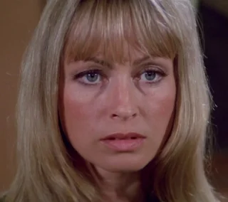 Suzy Kendall height profile photo