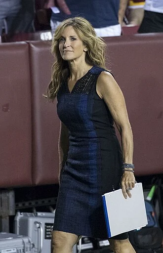 Suzy Kolber height profile photo