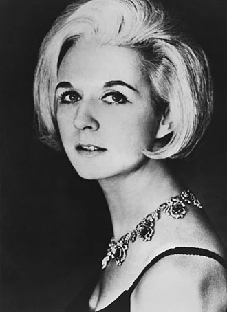 Sybil Christopher height profile photo