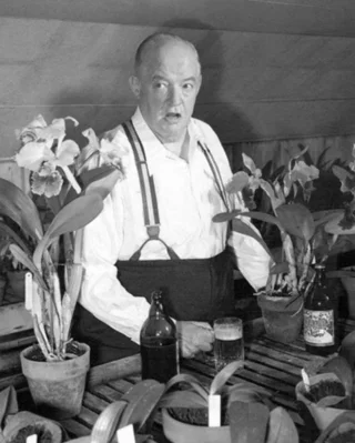 Sydney Greenstreet height profile photo