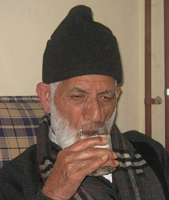 Syed Ali Shah Geelani height profile photo