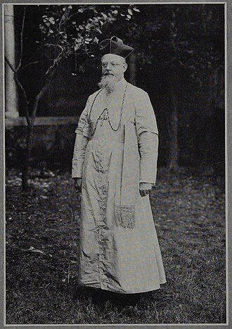 Sylvester Espelage height profile photo