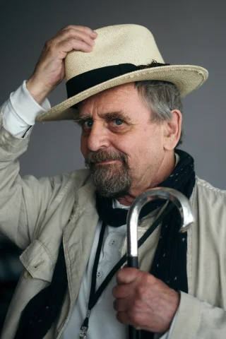 Sylvester McCoy height profile photo