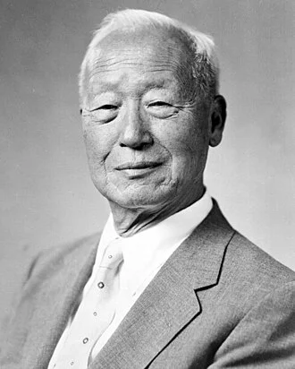 Syngman Rhee height profile photo