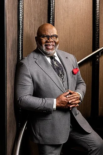 T. D. Jakes height profile photo