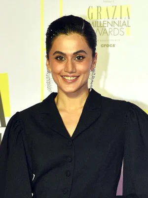 Taapsee Pannu height profile photo