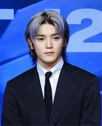 Taeyong height profile photo