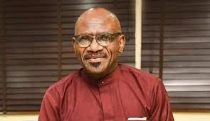 Taiwo Odukoya height profile photo