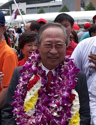 Tan Cheng Bock height profile photo