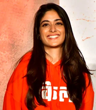 Tanya Maniktala height profile photo