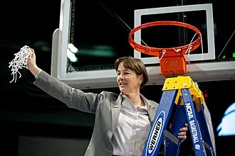 Tara VanDerveer height profile photo