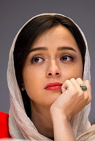 Taraneh Alidoosti height profile photo