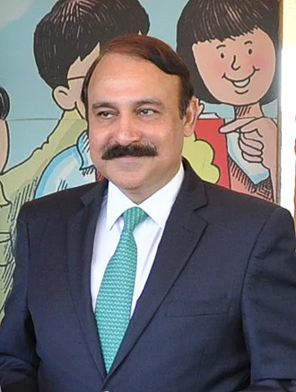 Tariq Fazal Chaudhry height profile photo