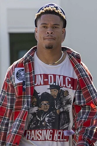 Taron Johnson height profile photo