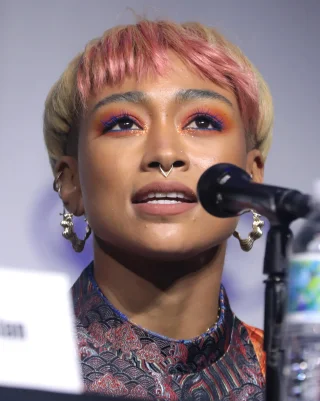 Tati Gabrielle height profile photo