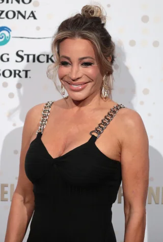 Taylor Dayne height profile photo