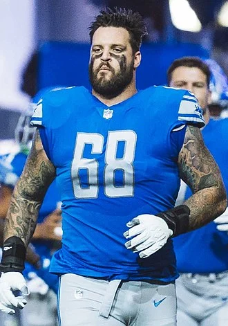 Taylor Decker height profile photo