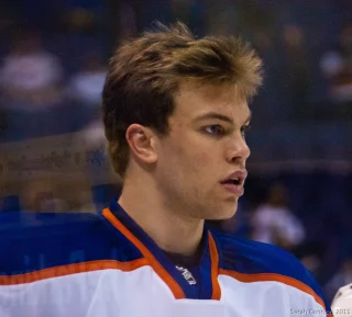 Taylor Hall height profile photo